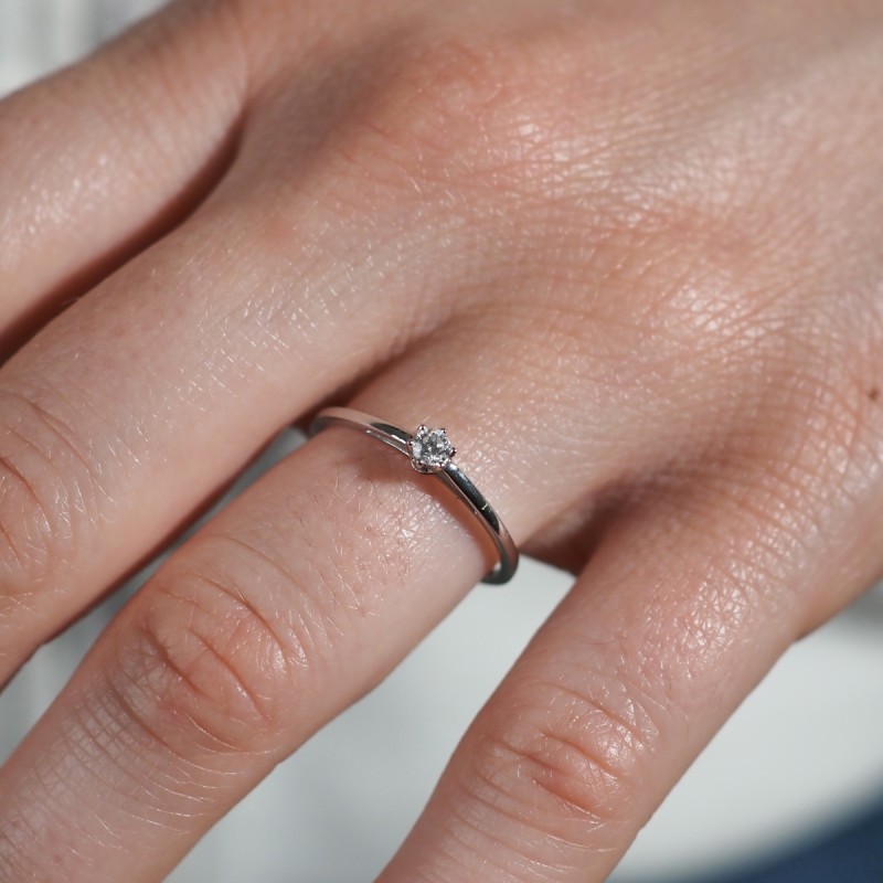Bague Carador solitaire 6 griffes diamant 0.09 cts en or 750/000