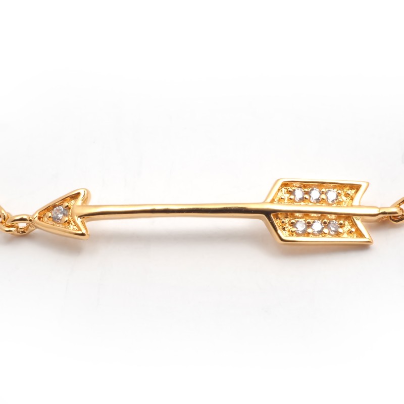 Bracelet fantaisie femme carador en plaqué or avec oxydes de zirconium modèle flèche