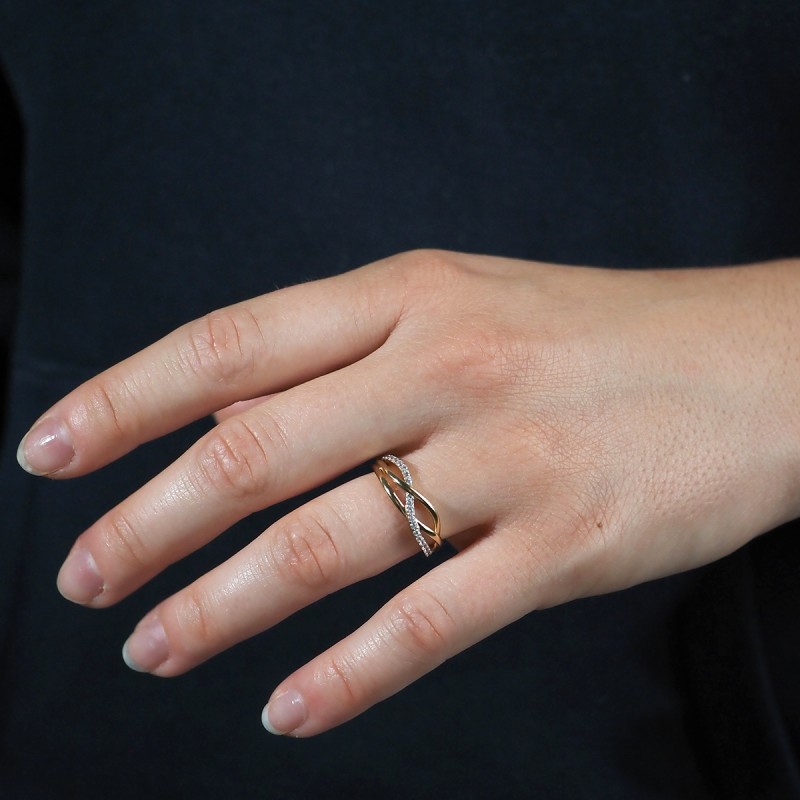 Bague fantaisie style vagues femme carador en plaqué or avec oxydes de zirconium