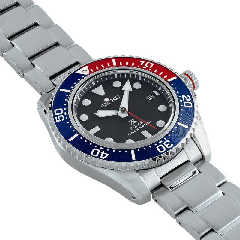 Montre Homme Seiko prospex en acier argenté avec lunette bleu et rouge