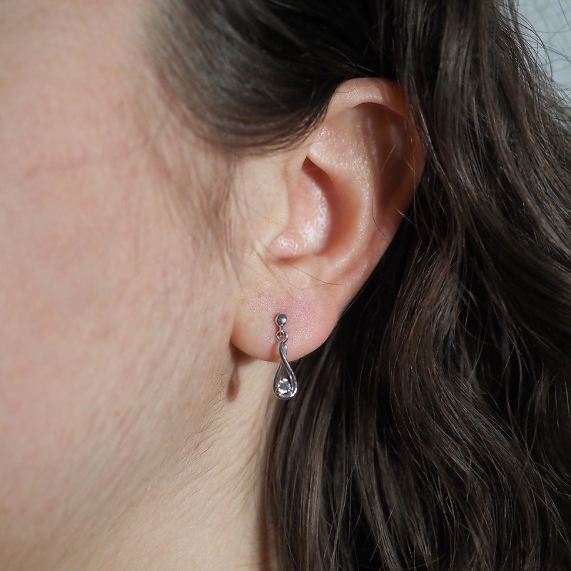 BOUCLES D'OREILLES  CARADOR OR BLANC 375/000 OXYDE DE ZIRCONIUM