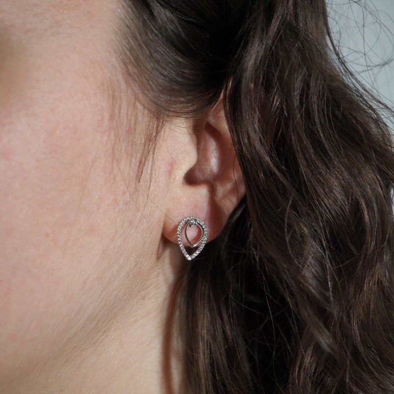 Boucles d'oreilles Carador Pétale or blanc 375/000 et oxydes de zirconium