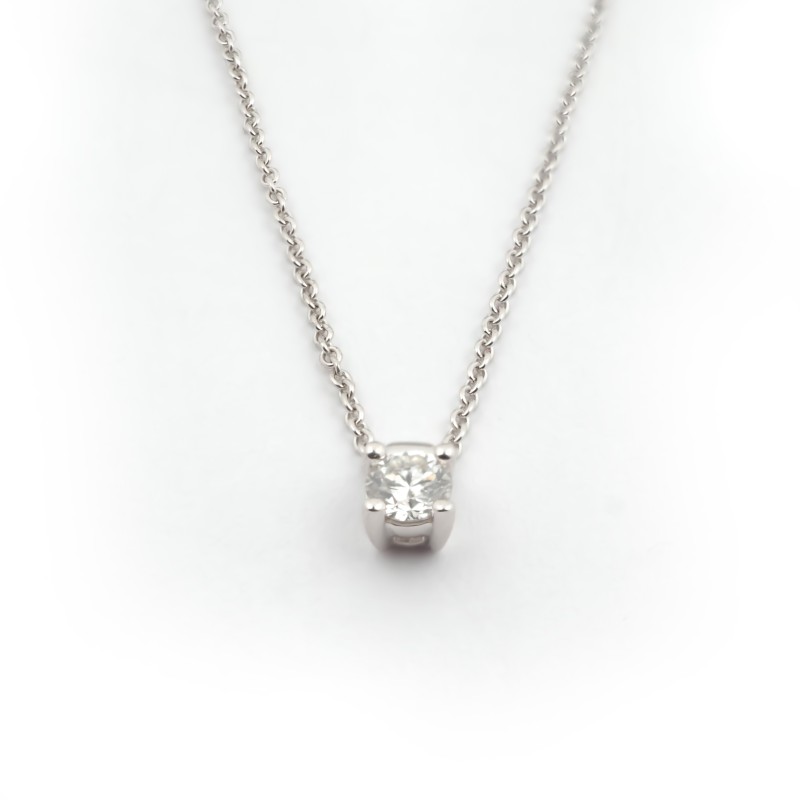 Collier Solitaire Carador Or blanc 750/000 et diamant 0,2cts