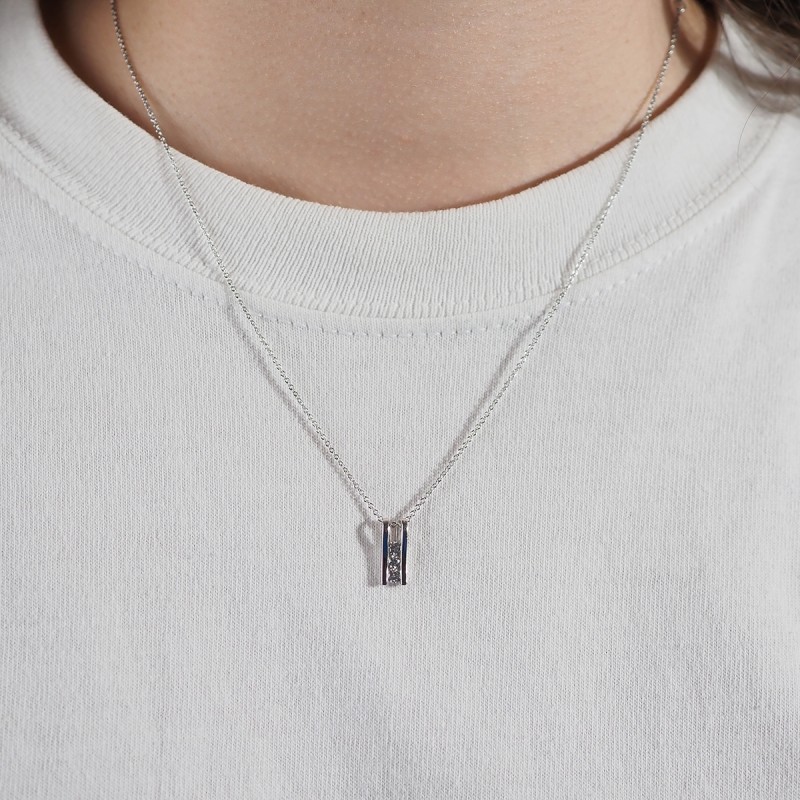 Collier Femme Carador trilogie de diamants en or blanc 750/000