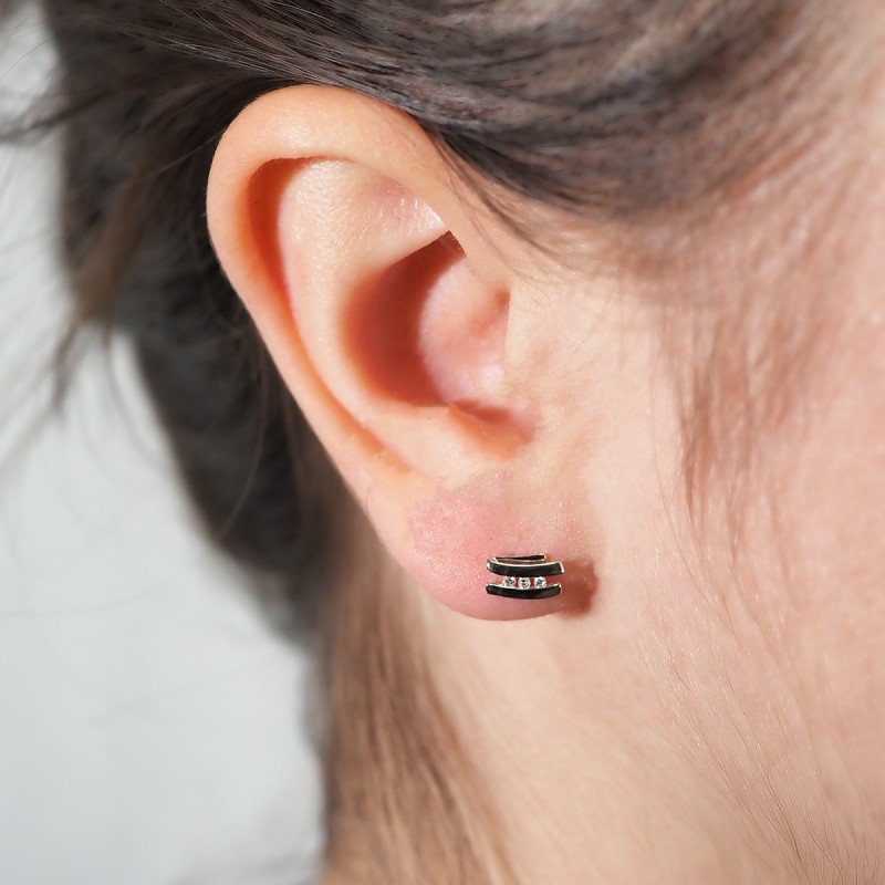 Boucles d'oreilles trilogie Carador en or 750/000 et diamants 0,040 cts