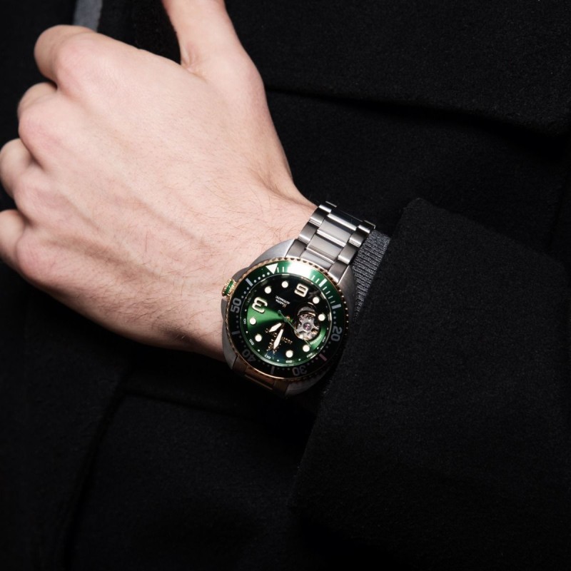 Montre Montignac automatique en acier argenté et cadran vert