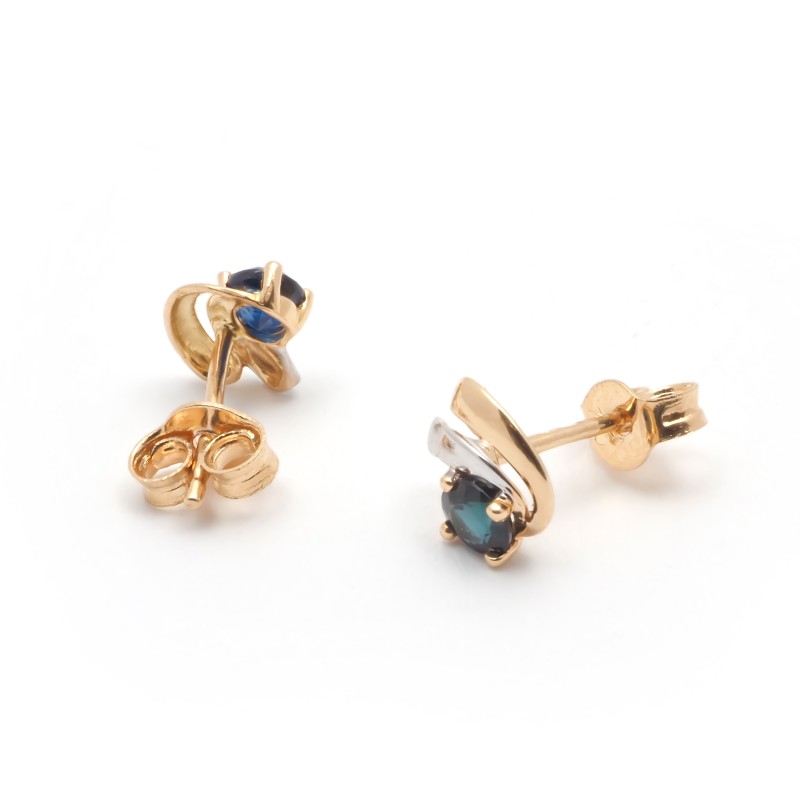 Boucles d'oreilles clous Carador baroque en or bicolore 750/000 et saphir
