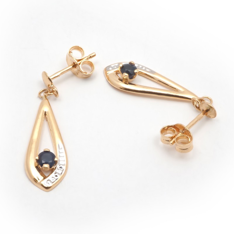Boucles d'oreilles en or jaune 750/000 et saphir CARADOR