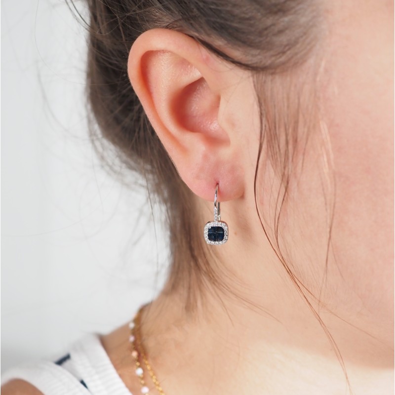 Boucles d'oreilles en or blanc 750/000 avec  saphir et diamants