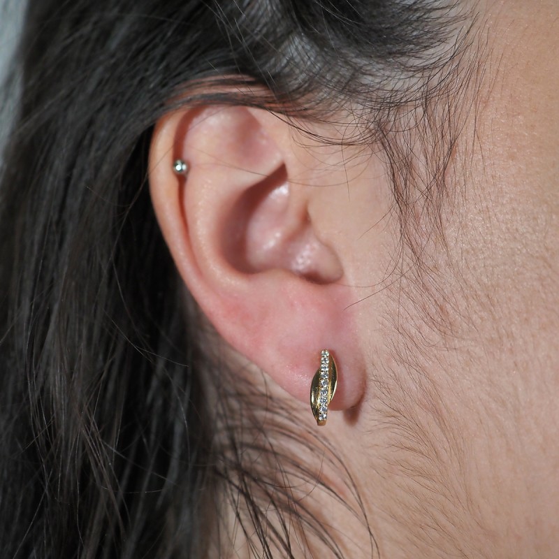 Boucles d'oreilles demi créoles femme carador en plaqué or avec oxydes de zirconium