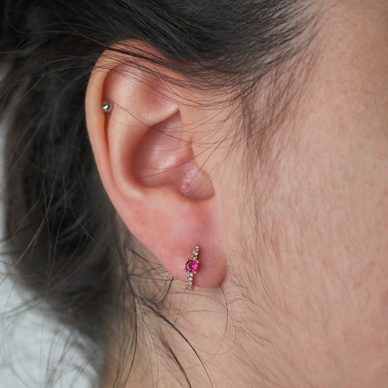 Boucles d'oreilles créoles fantaisie femme carador en plaqué or avec oxydes de zirconium rose et blanc