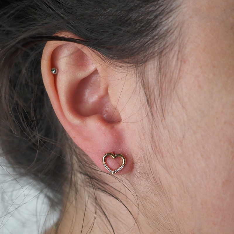 Boucles d'oreilles clous femme carador en plaqué or avec oxydes de zirconium motif cœur