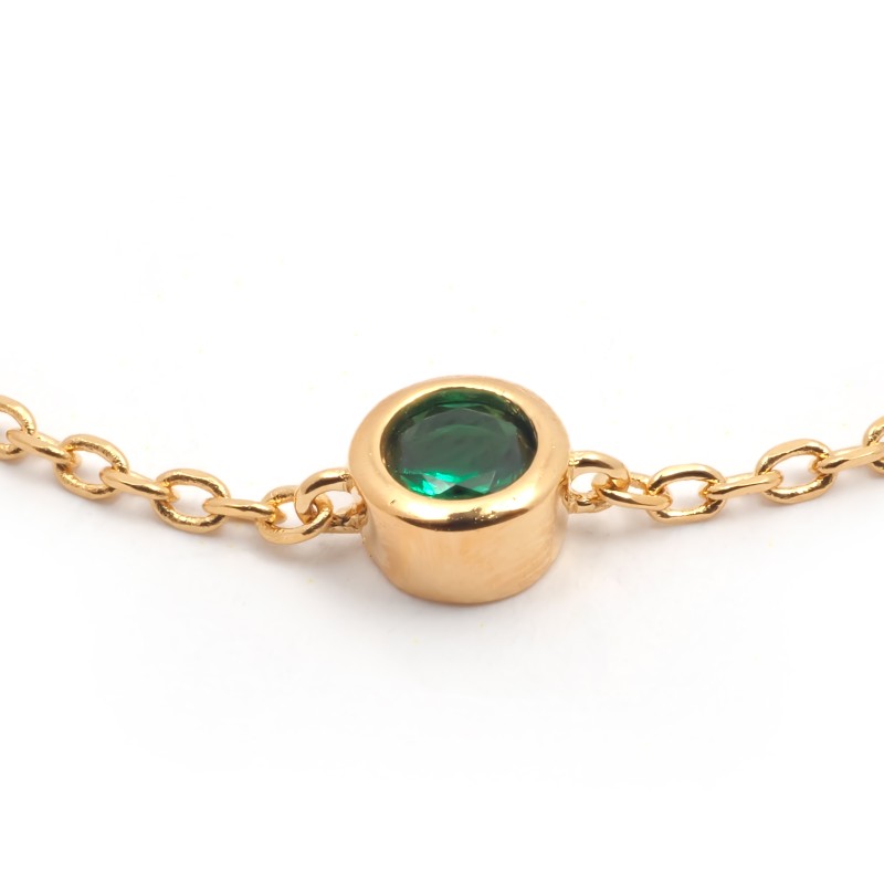 Bracelet solitaire serti clos femme carador en plaqué or avec spinelle verte