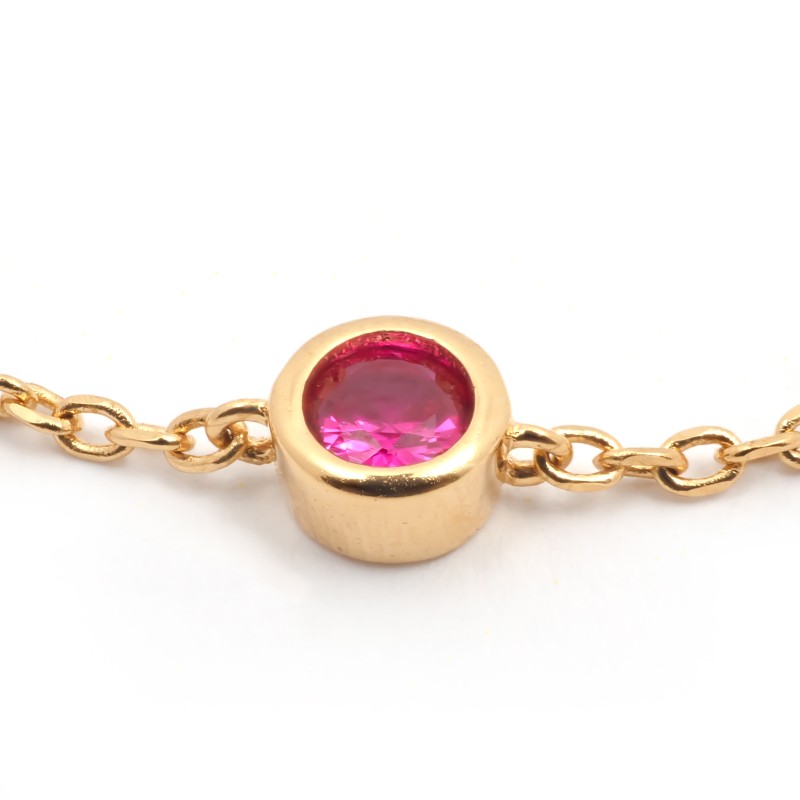 Bracelet solitaire serti clos femme carador en plaqué or avec spinelle rouge