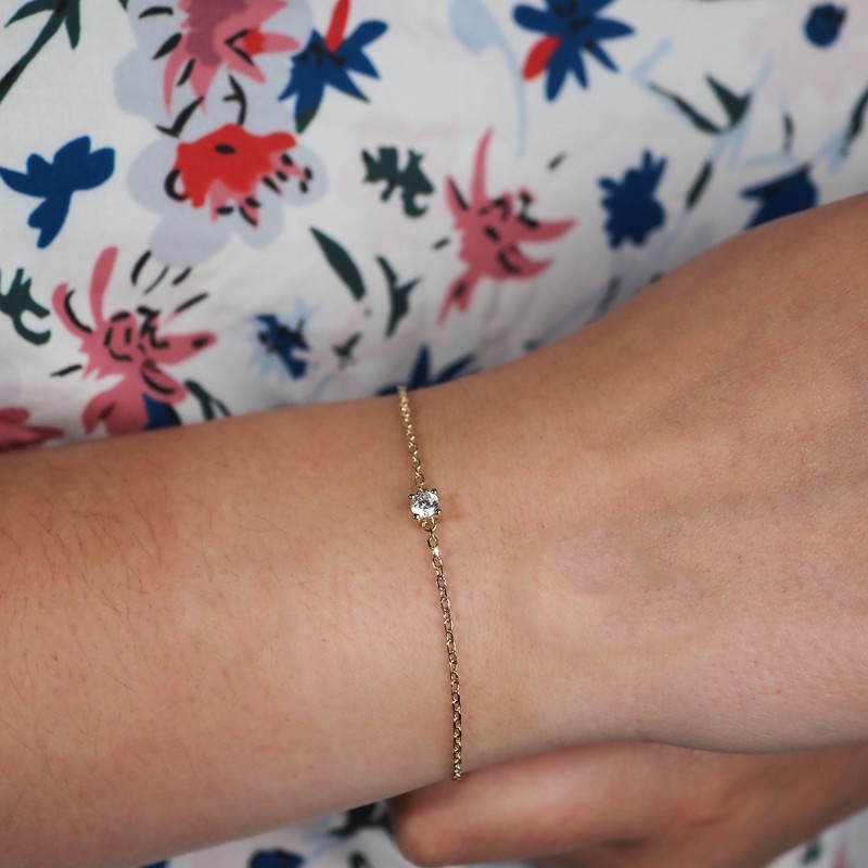 Bracelet solitaire femme carador en plaqué or avec oxyde de zirconium