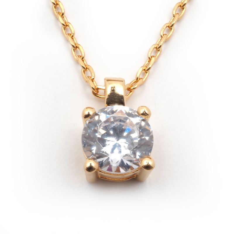 Collier plaqué or et solitaire d'oxyde de zirconium carador