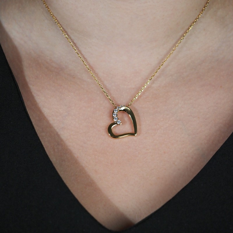 Collier fantaisie  femme carador en plaqué or avec oxydes de zirconium motif cœur