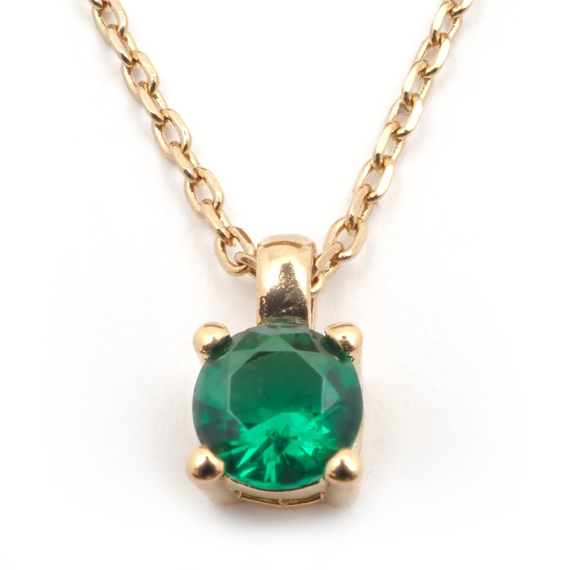Collier solitaire femme carador en plaqué or avec spinelle verte