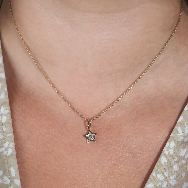 Collier Carador Femme en Plaqué Or et Oxydes de zirconium Motif étoile Maille forçat