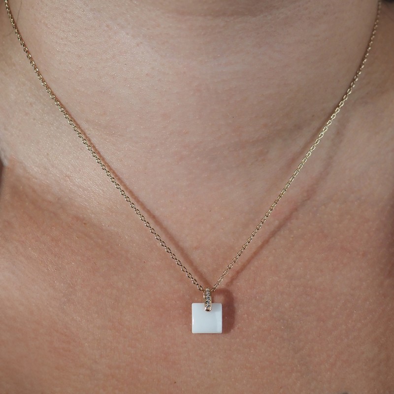 Collier fantaisie femme carador en plaqué or avec oxydes de zirconium et céramique blanche