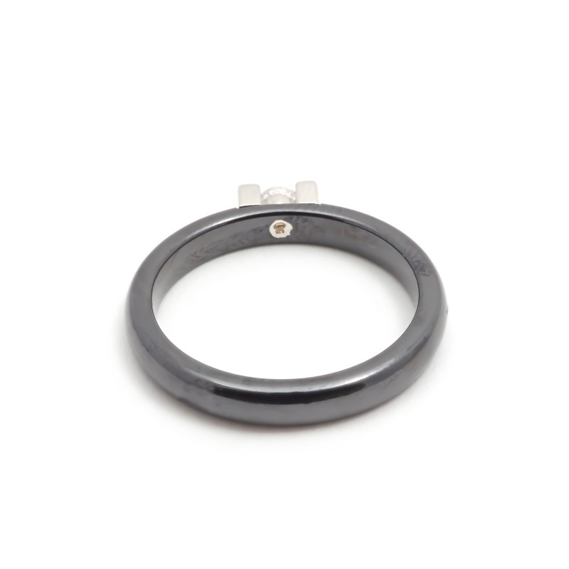 Bague Femme Carador solitaire céramique noire avec oxyde de zirconium