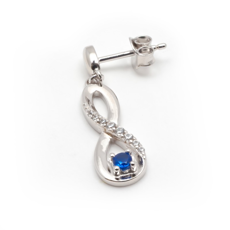 Boucles d'oreilles pendantes Carador en argent  et  oxydes de zirconium et spinelle bleue motif infini