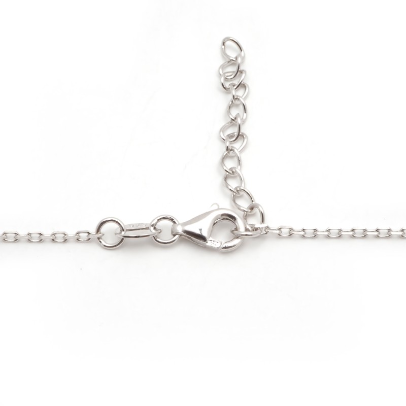 Collier solitaire femme carador en argent avec spinelle bleu foncé sertie 4 griffes