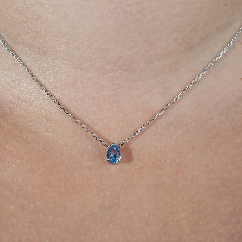 Collier solitaire femme carador en argent et oxyde bleu serti griffes