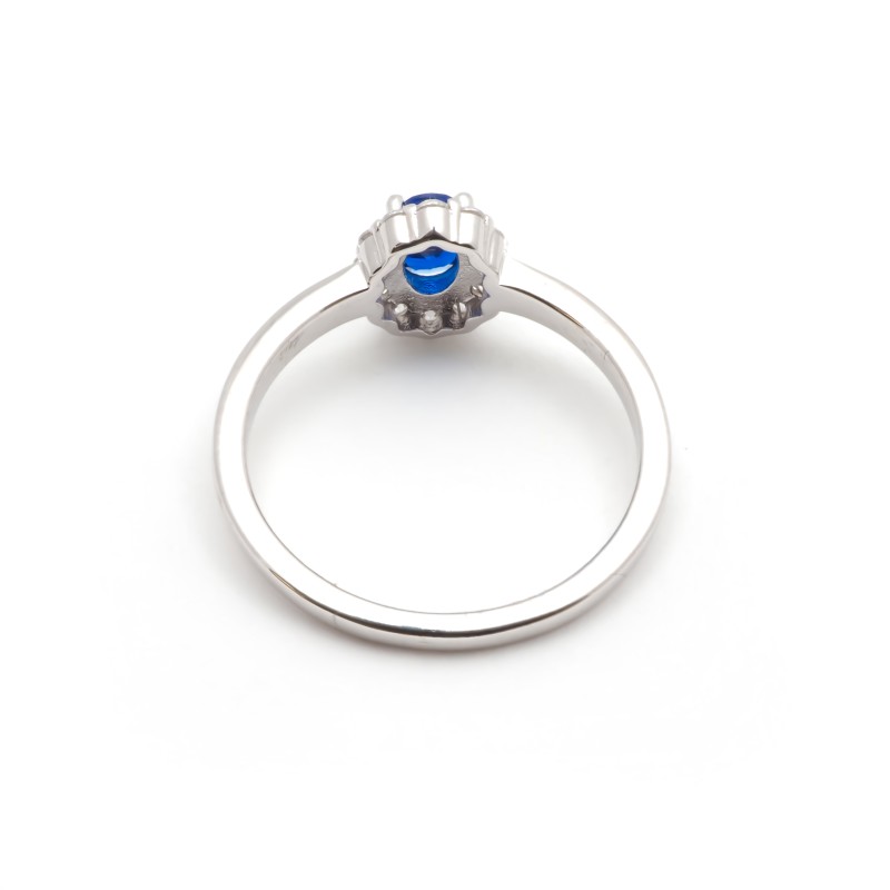 Bague Femme Carador Argent avec Spinelle bleu entouré d'Oxydes serti 4 griffes