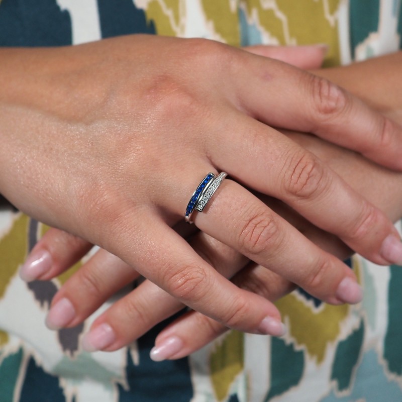 Bague Femme  Carador en argent avec oxydes de zirconium et spinelle bleu foncé