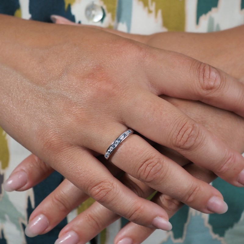 Bague femme carador en argent avec spinelle bleue clair et oxydes de zirconium