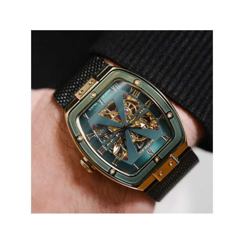Montre Montignac en acier avec bracelet en maille milanaise noire et cadran vert