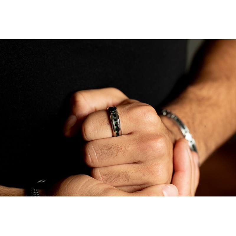 Bague Phebus Homme en Acier argenté avec carbone noir et vert
