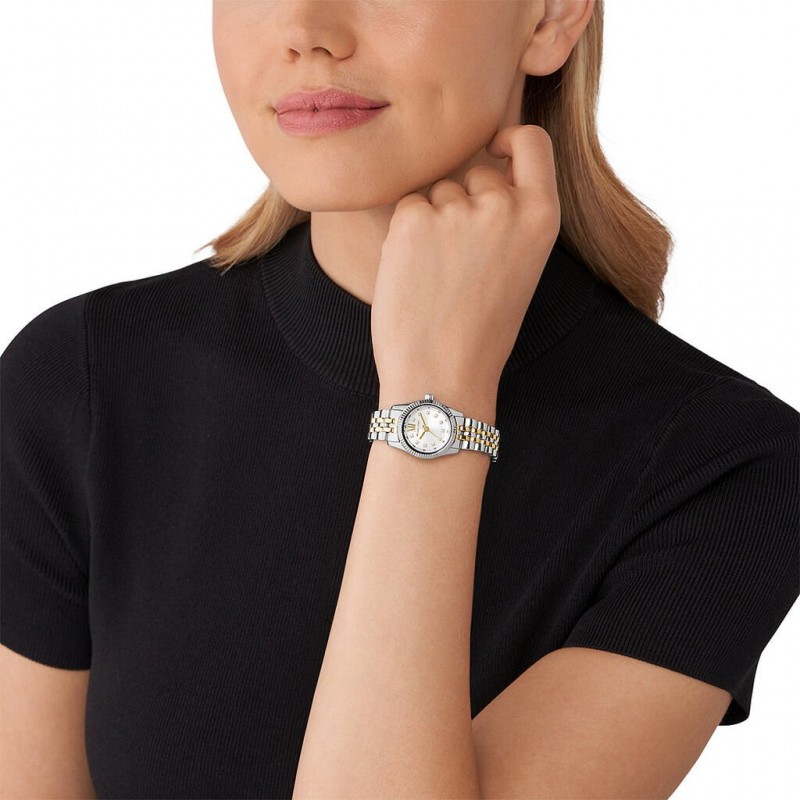 Montre Femme Michael Kors avec cadran blanc et bracelet en acier bicolore