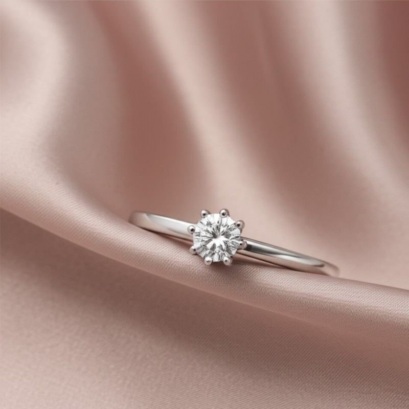 Bague Carador solitaire 6 griffes diamant 0.09 cts en or 750/000