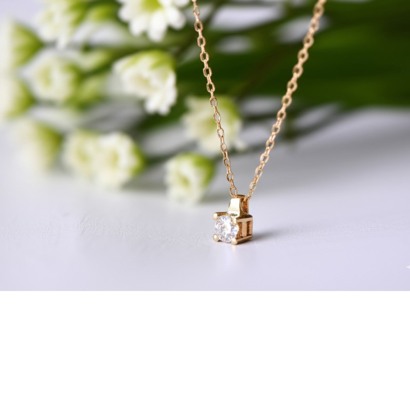 Collier Solitaire Carador en or jaune 375/000, oxyde de zirconium de 3mm serti 4 griffes