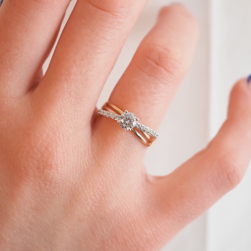 Bague Solitaire accompagné Femme - Carador - Or Jaune 750/000 - Oxydes de zirconium