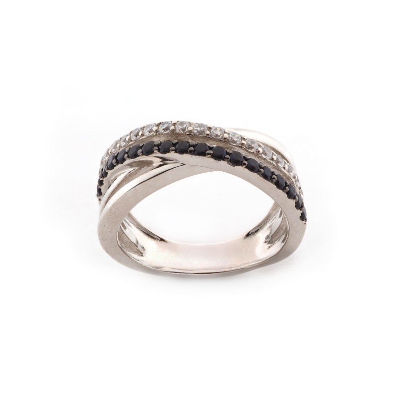 Bague multi anneaux et oxydes de zirconium noirs et blancs