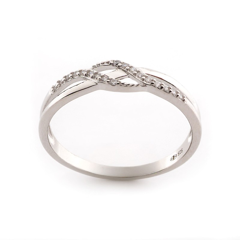 Bague argent et oxydes de zirconium