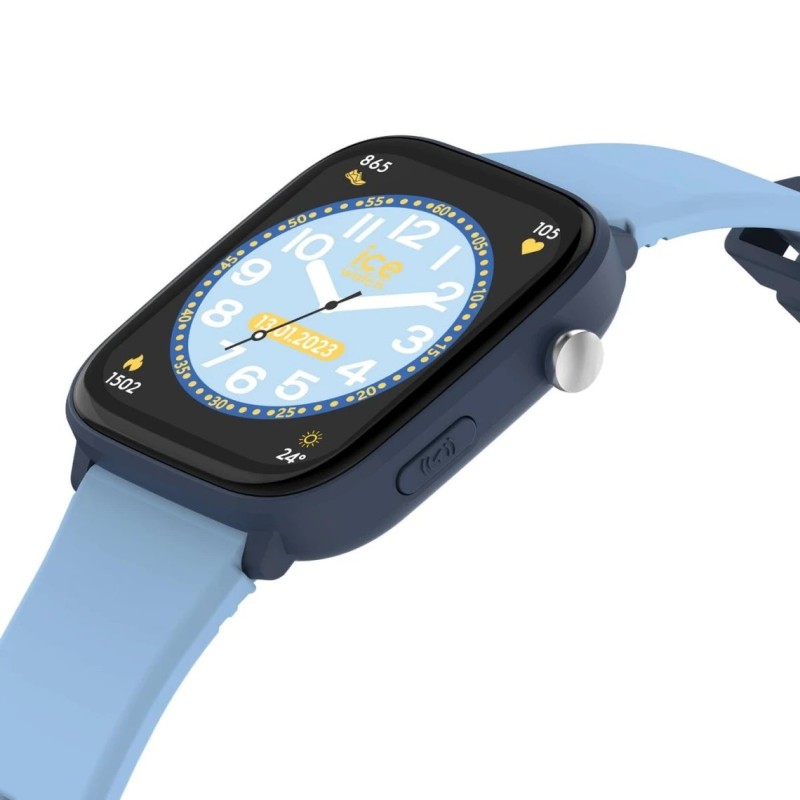 Montre connectée enfant ICE Watch en silicone bleu ciel